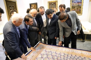 بازدید رئیس اتاق ایران از نمایشگاه بین‌المللی کف‌پوش، موکت، فرش ماشینی و صنایع وابسته