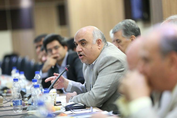 انتقاد بخش‌خصوصی از توزیع رانت با ارز 4200 تومانی