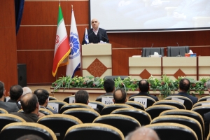 رئیس اتاق بازرگانی کاشان:  صنعت گرفتار پیچ و تاب‌های اداری