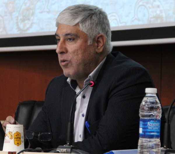 آغاز دیوار کشی گمرک کاشان