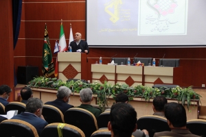 رئیس اتاق بازرگانی کاشان: صنعت کاشان با وجود مشکلات زیرساختی همچنان پررونق است