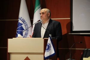 شرایط جنگ اقتصادی نیازمند عملکردی متناسب است
