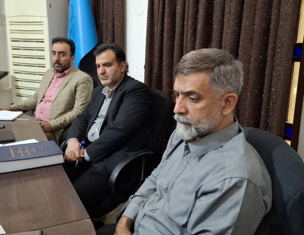 بررسی ظرفیت‌ها و چالش‌های گردشگری کاشان؛ آران‌وبیدگل و نطنزدرباغ فین